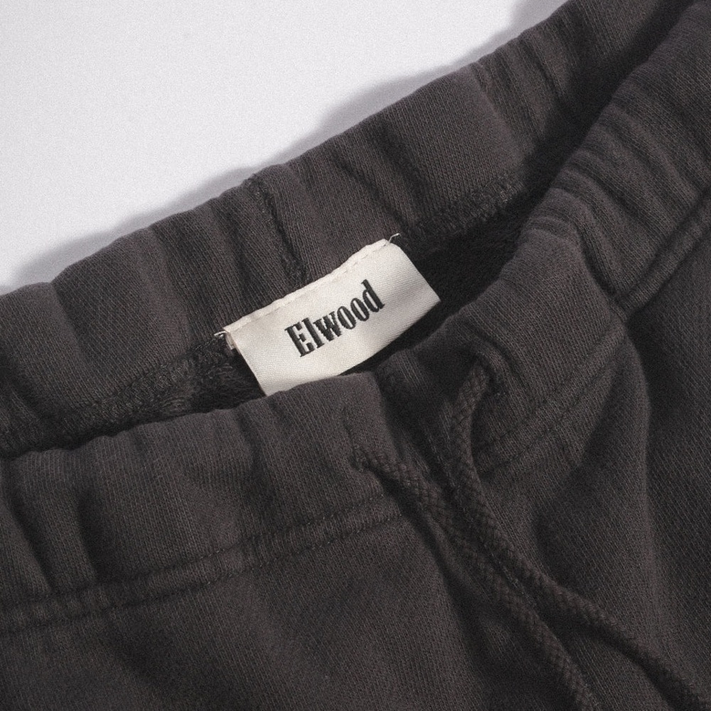 Elwood Vintage black sweatpants
